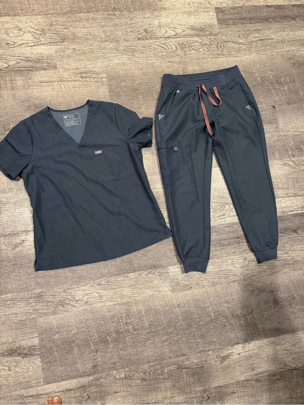 Figs Navy Heather  Scrub Top & Jogger Set with Rust Drawstring